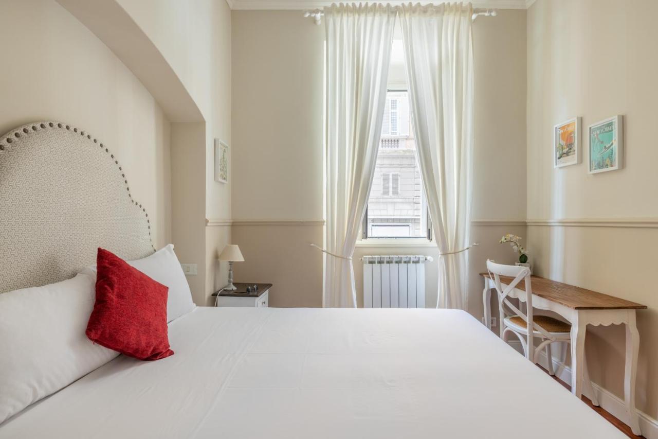 Charming Apartment With Patio A Few Steps From Colosseum Esterno foto