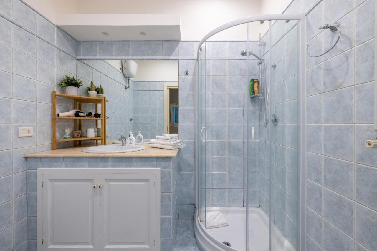 Charming Apartment With Patio A Few Steps From Colosseum Esterno foto
