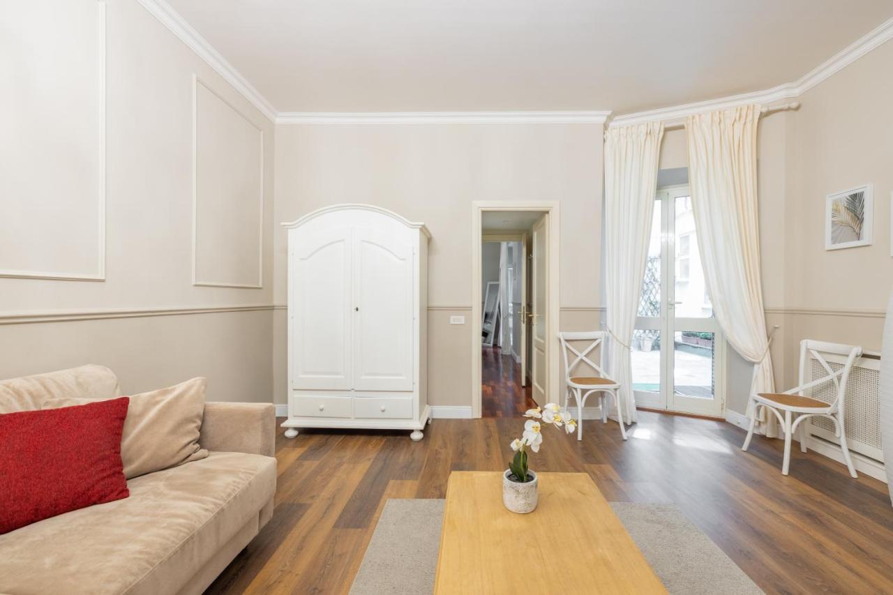 Charming Apartment With Patio A Few Steps From Colosseum Esterno foto